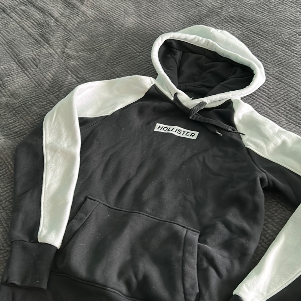 Black and white Hollister Hoodie